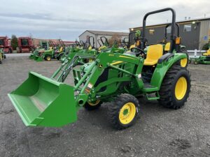 John Deere 1023E