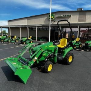 John Deere 1023E