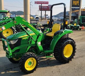 John Deere 3035D