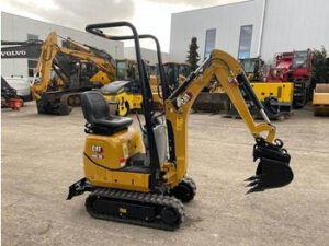 Mini excavadora nueva CAT 300.9D