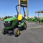John Deere 1025R