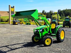 John Deere 4066M