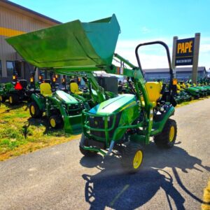John Deere 1025R