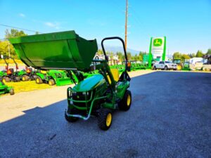 John Deere 1023E